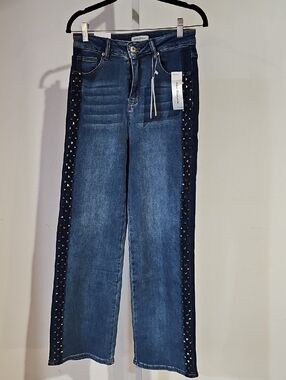 Nina Rossi Jeans.  Dark Blue Stud-Trim Women’s Jeans #59